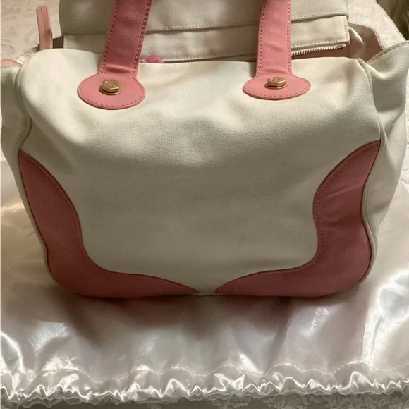 Chanel marshmallow tote. - Picture 4 of 12